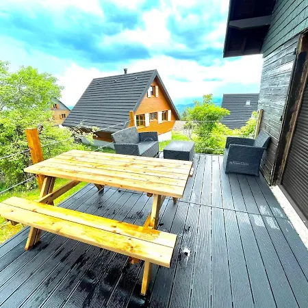 La Au Pied Des Pistes * Chastreix